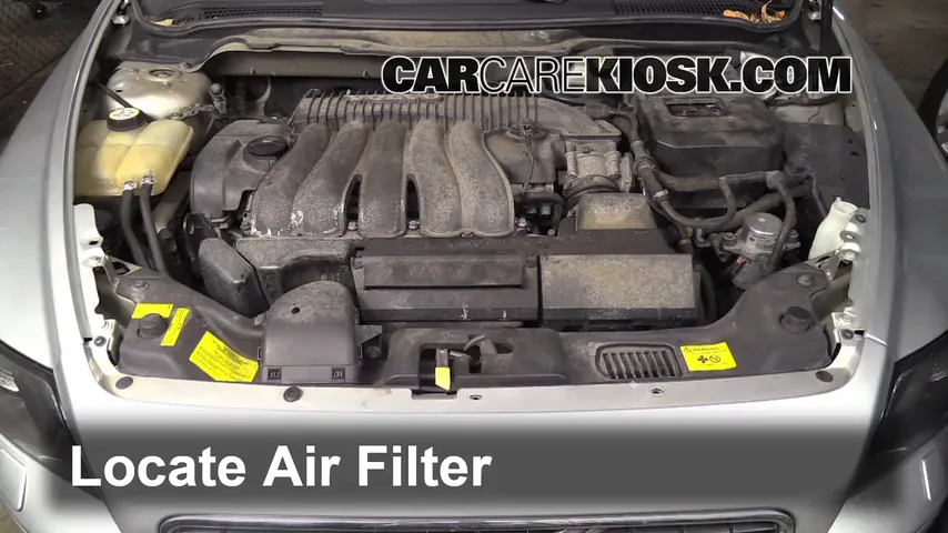 2005 Volvo S40 i 2.4L 5 Cyl. Air Filter (Engine)